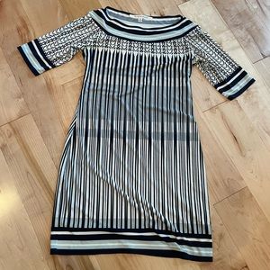 Max Studio size small dress